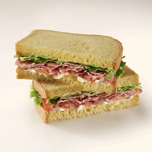 Tranche de brioche, bacon crispy*,tomate, batavia, mayonnaise *Origine France Tranche de brioche, bacon crispy*,tomate, batavia, mayonnaise *Origine France