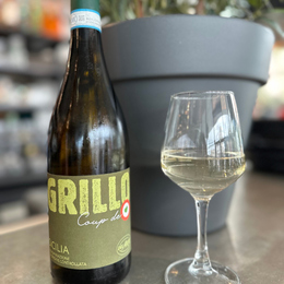 Grillo DOC - Sicile verre 15 cl (blanc) Coup de <3 Grillo DOC - Sicile verre 15 cl (blanc) Coup de <3