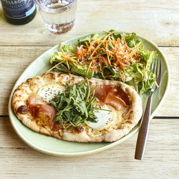 Pizzetta Chèvre et miel Pizzetta Chèvre et miel