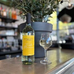 Malvasia Puglia IGP 15 cl Malvasia Puglia IGP 15 cl