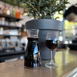 Merlot Vino d’Italia pichet 50 cl (rouge) Merlot Vino d’Italia pichet 50 cl (rouge)