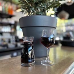 Merlot Vino d’Italia pichet 25 cl (rouge) Merlot Vino d’Italia pichet 25 cl (rouge)